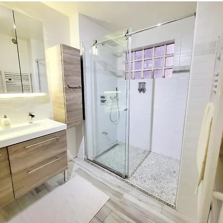 : Spacious Apartmán Cannes